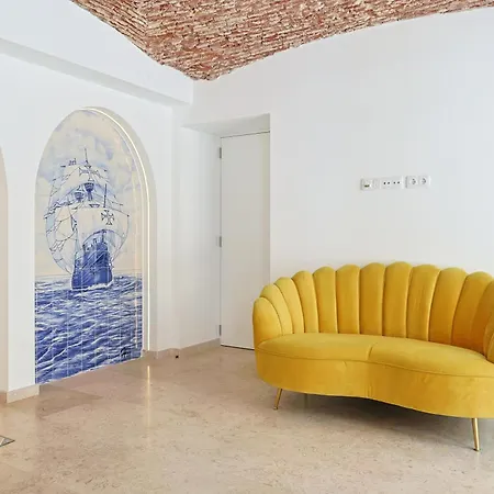 Hotel 77